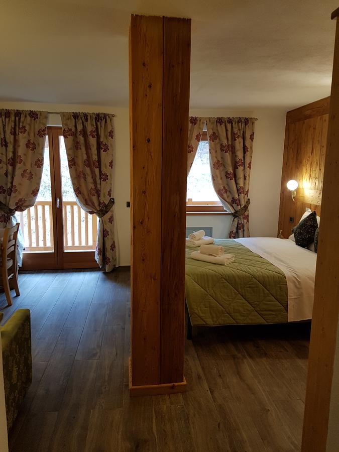 Le Nid De L'Aigle Hotel Champoluc Bagian luar foto